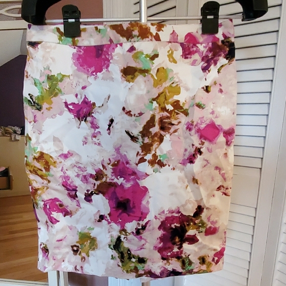 No use - Picture 1 of 2